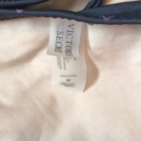 Victoria’s Secret Printed Bikini S top, M bottom - Picture 8 of 8